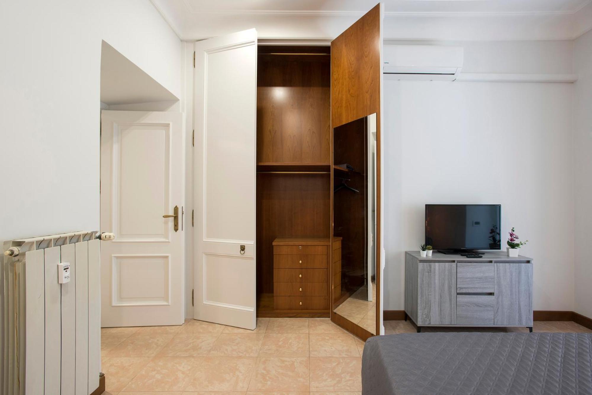 Апартаменти Appia Luxe - A Poche Fermate Del Centro Рим Екстер'єр фото